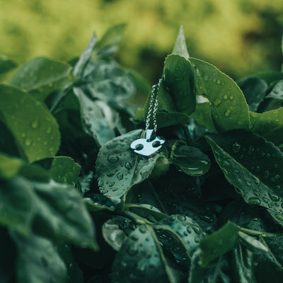 Dog Necklace: Silver Heart Nose